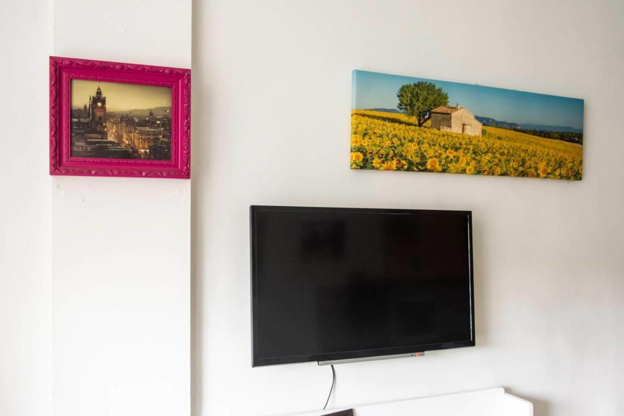 Guestready - Cosy Home 5 Minutes From Waverley! Edimburgo Exterior foto