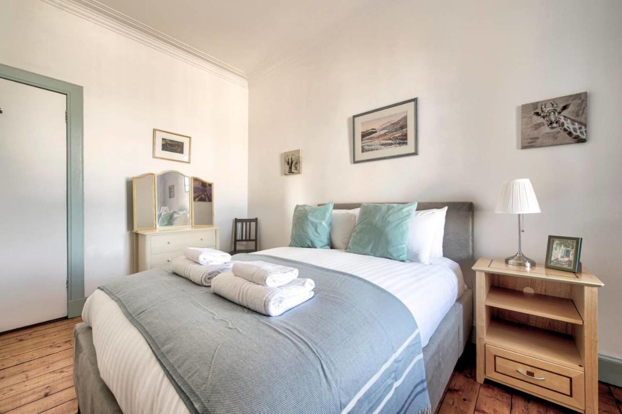 Guestready - Cosy Home 5 Minutes From Waverley! Edimburgo Exterior foto